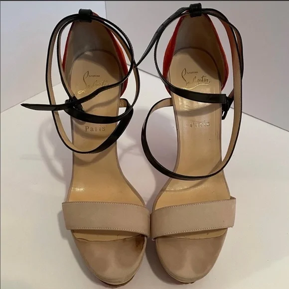CHRISTIAN LOUBOUTIN suede tricolor platform heel - Picture 2 of 7